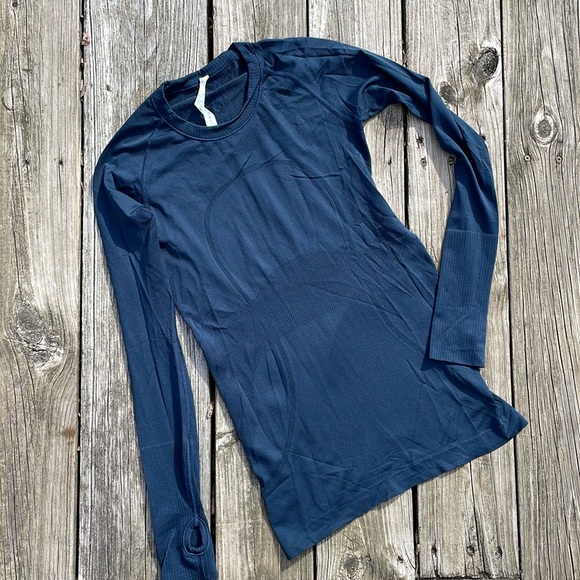 lululemon athletica Tops - Lululemon Swiftly Long Sleeve - FINAL PRICE